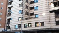 Außenansicht von Büro miete in  Pamplona / Iruña