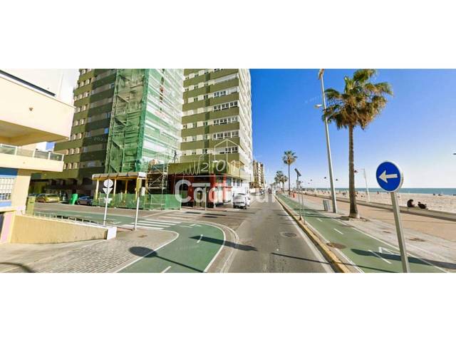 Oficina en Alquiler en Calle Fernández Ballesteros en Paseo Marítimo - San José - La Laguna