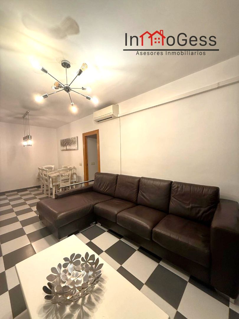 Flat to rent in Calle Príncipe de Asturias