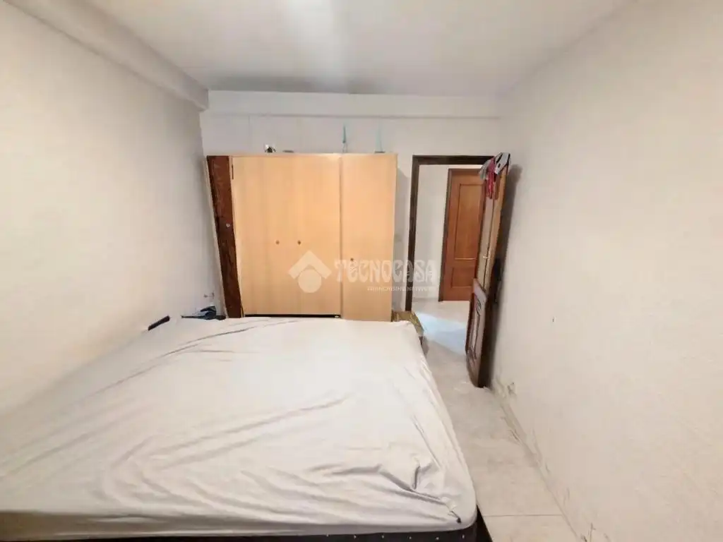 Flat for sale in Parla