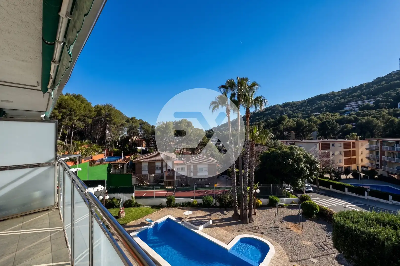 Swimming pool of Flat for sale in Castelldefels  with Air Conditioner, Terrace and Community pool