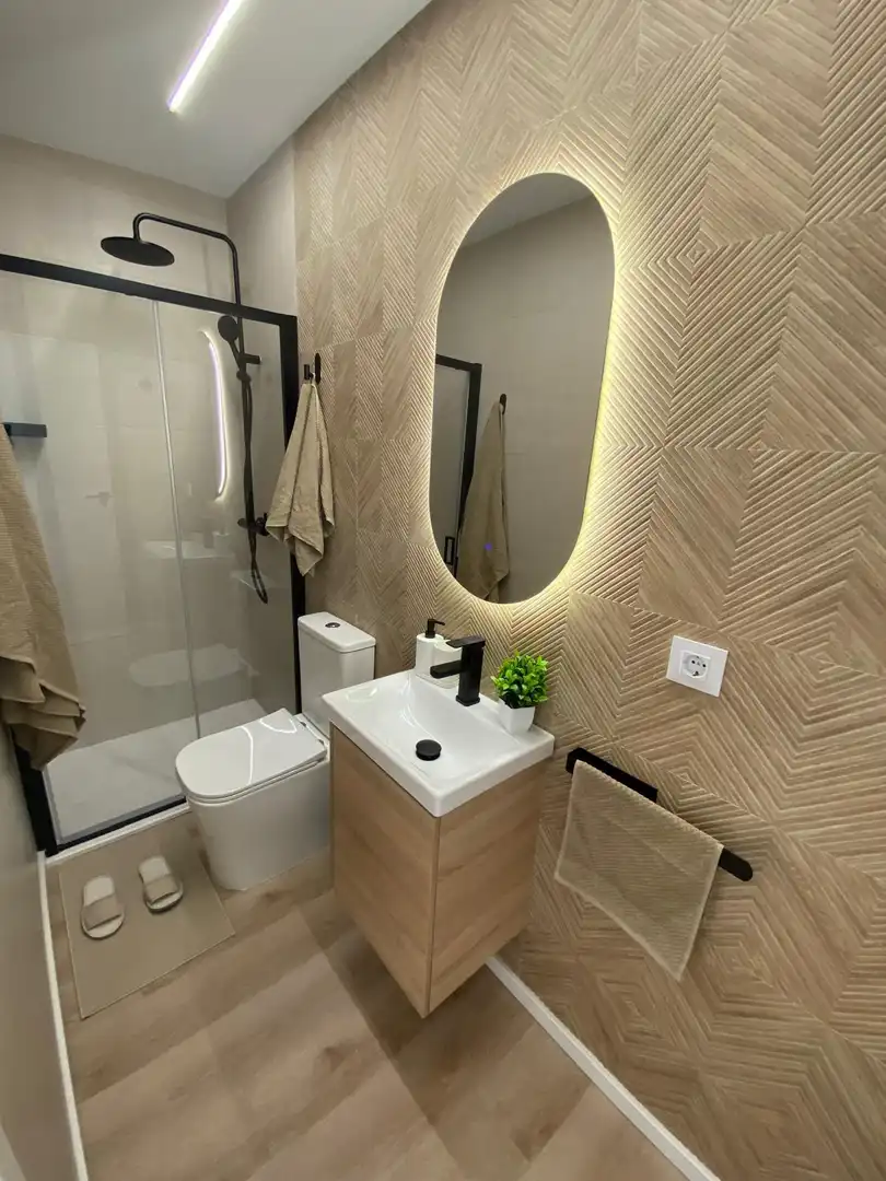 Flat for sale in Calle SIERRA DEL CASTAÑO, Tiro de Línea