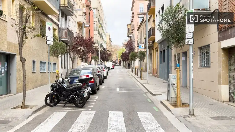 Piso de alquiler en Sants-Badal