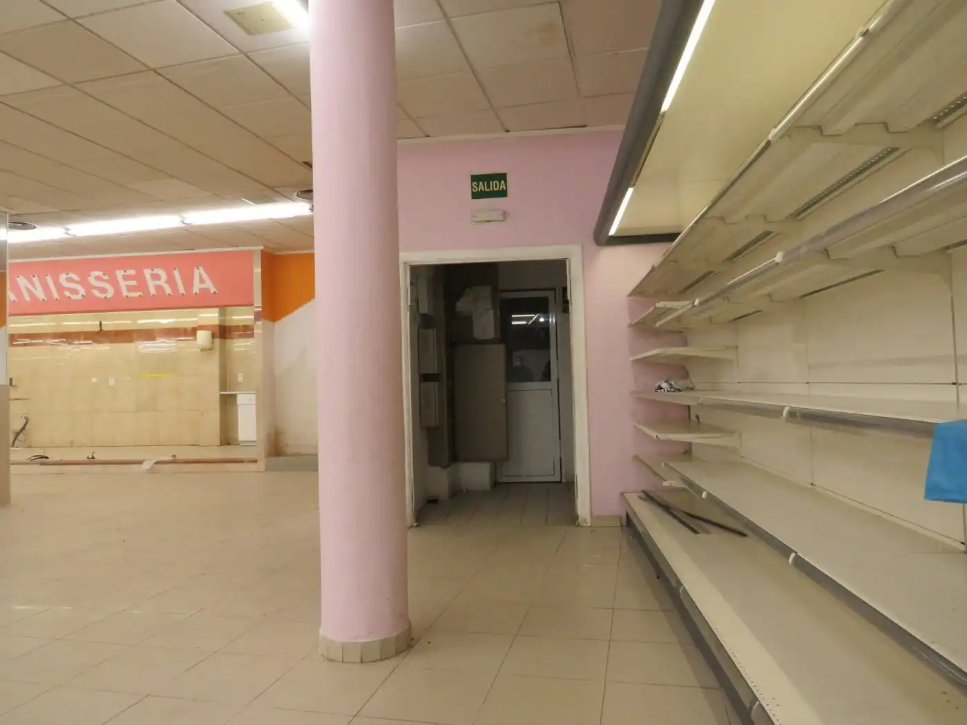 Local comercial en alquiler en Bocairent, imagen 4