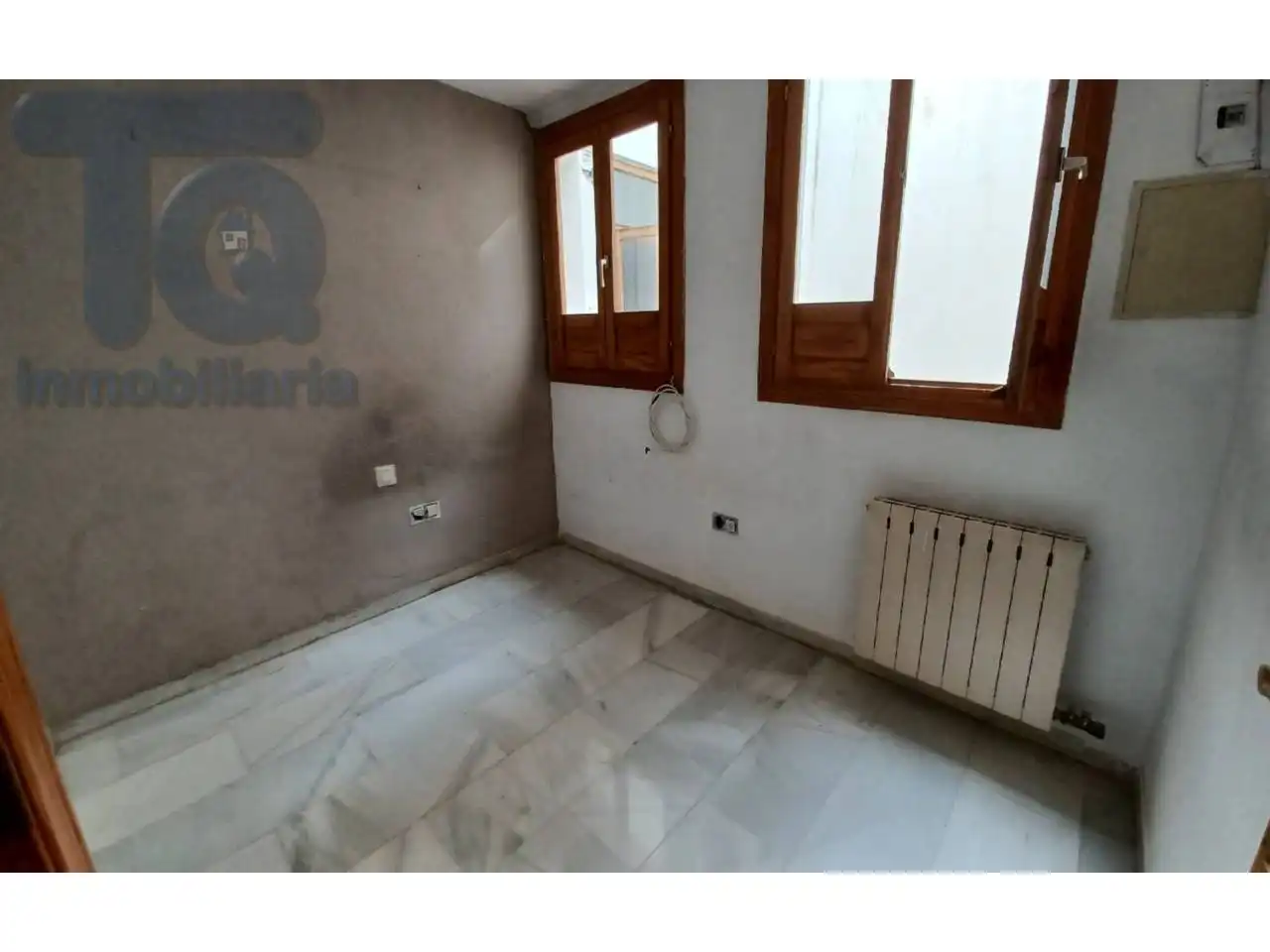 Flat for sale in Granada  with Balcony