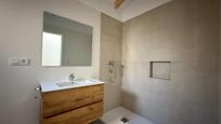 Bathroom of Duplex for sale in Elche / Elx  with Terrace and Balcony