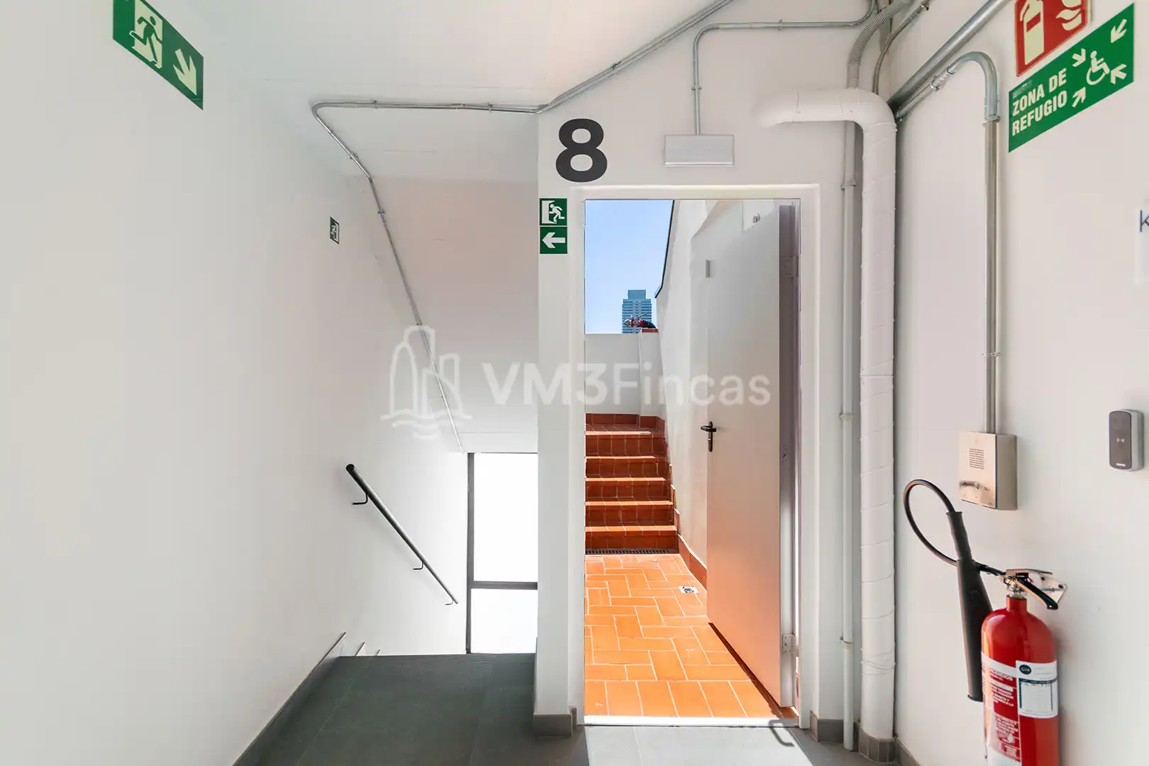 Local de alquiler en Barcelona con Aire acondicionado, Calefacción y Terraza