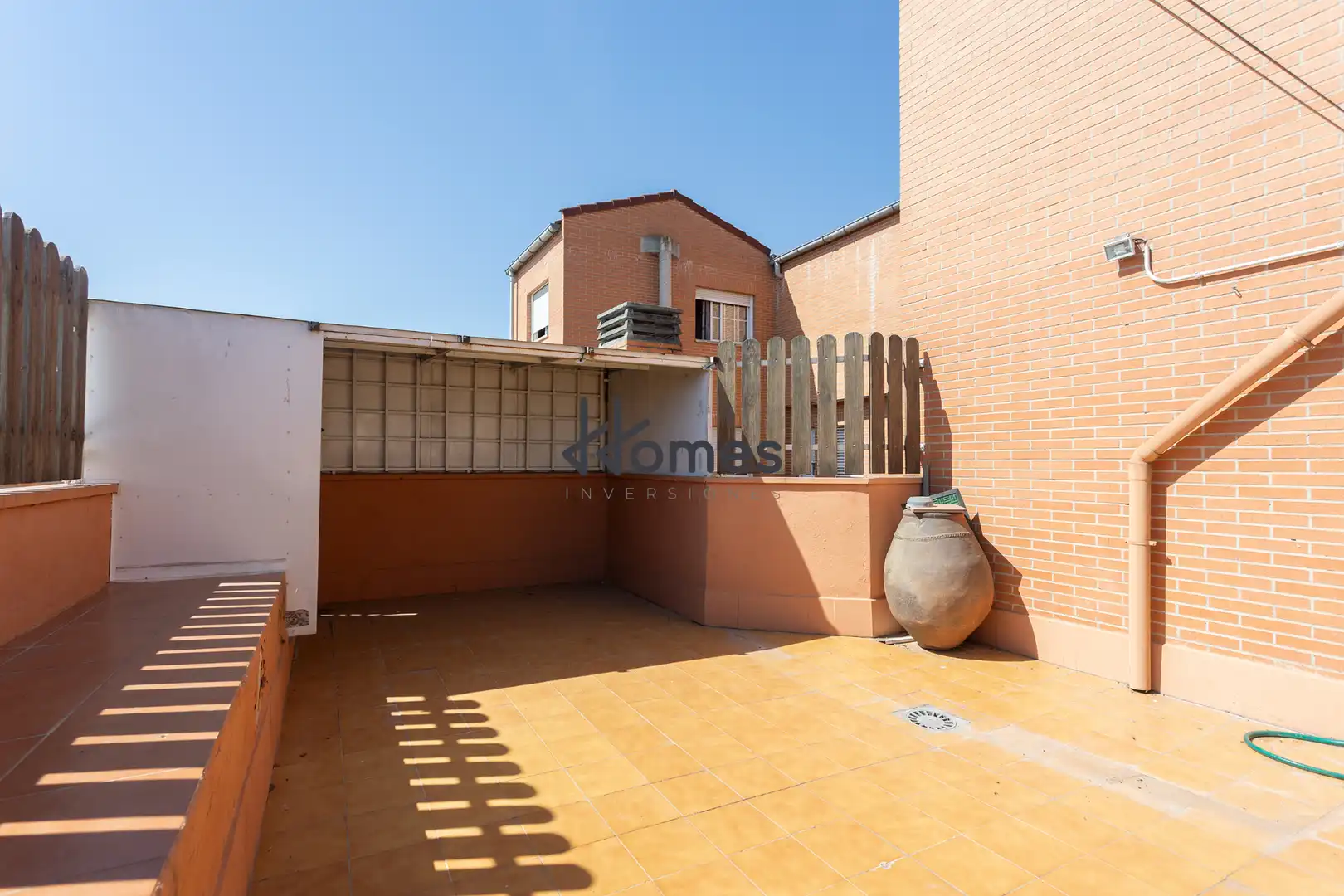 Terrassa de Pis en venda en Madrid amb Calefacció i Moblat