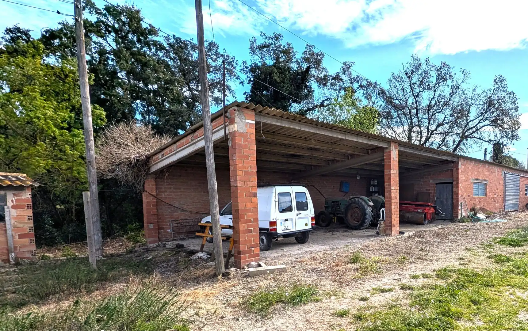 Aparcament de Finca rústica en venda en Corçà amb Moblat