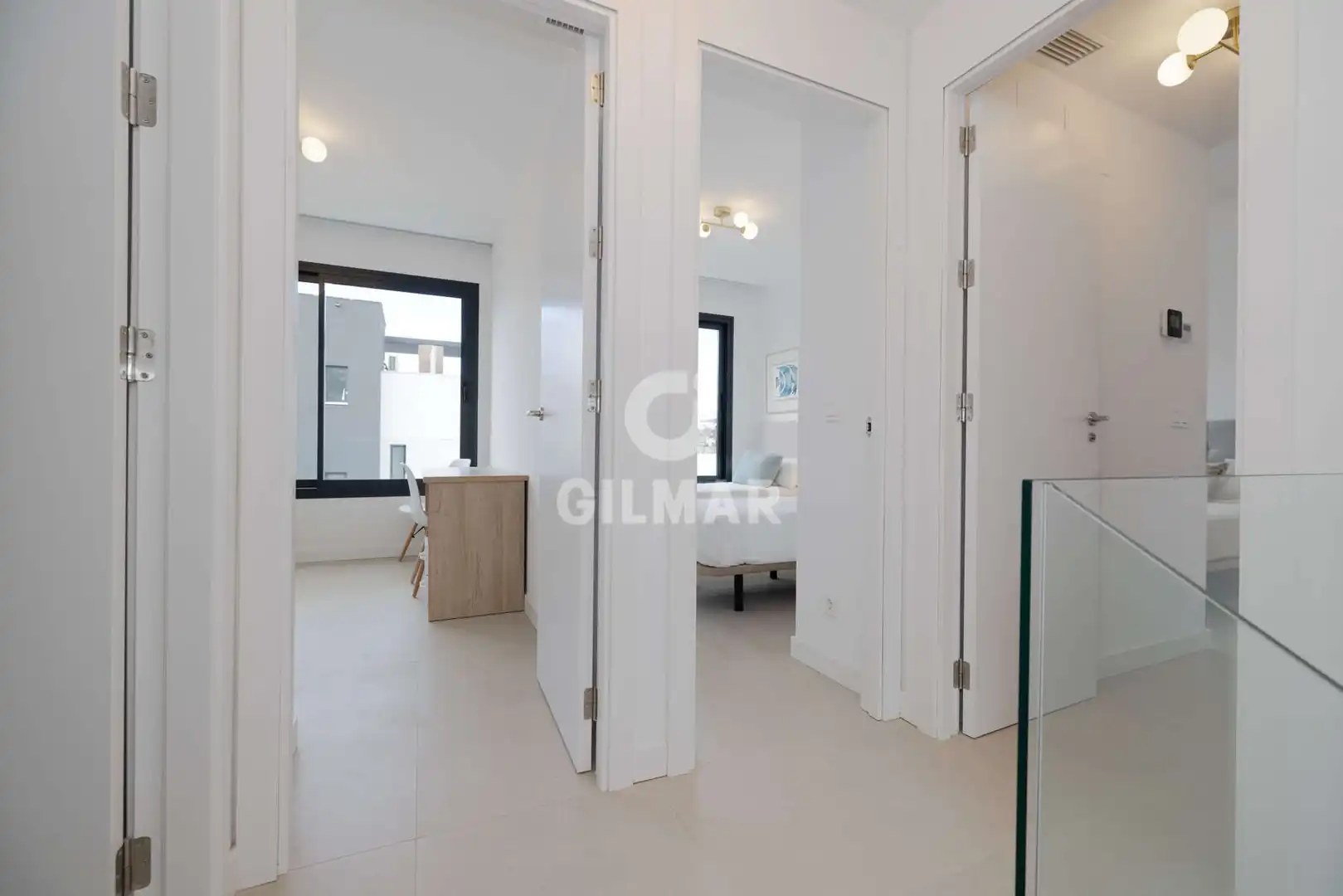 Casa adosada en venta en Estepona con Calefacción, Jardín privado y Piscina