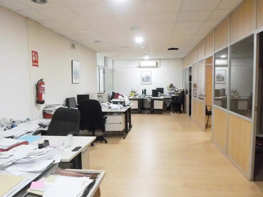 Gewerbefläche zur Miete in Centre, imagen 10