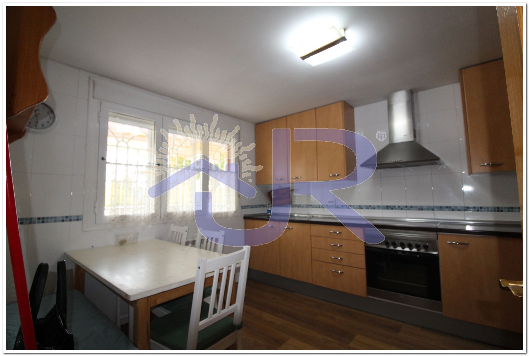 Cuina de Casa adosada de lloguer en Paracuellos de Jarama amb Aire condicionat, Calefacció i Jardí privat