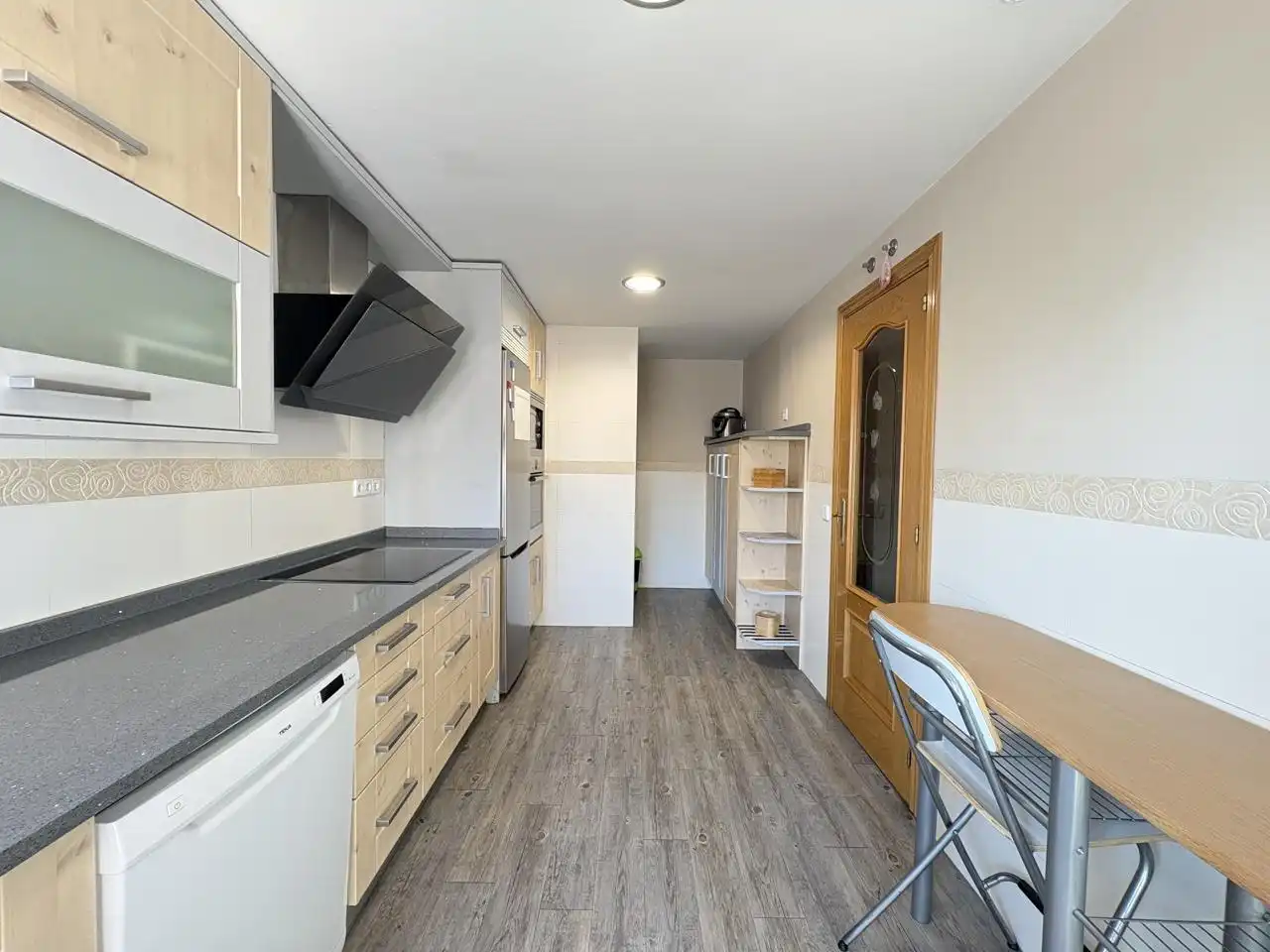 Cocina de Ático de alquiler en Fuente El Saz de Jarama con Aire acondicionado, Calefacción y Terraza