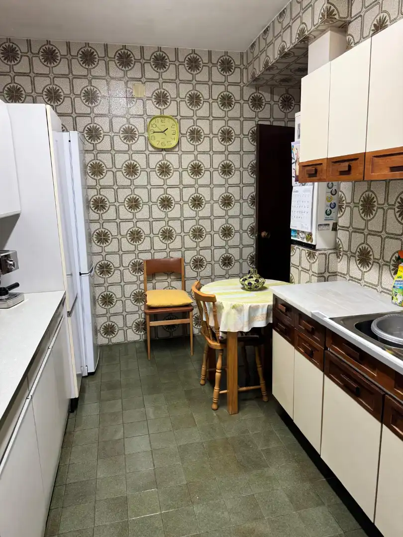Cocina de Piso en venta en Badalona con Amueblado, Horno y Lavadora