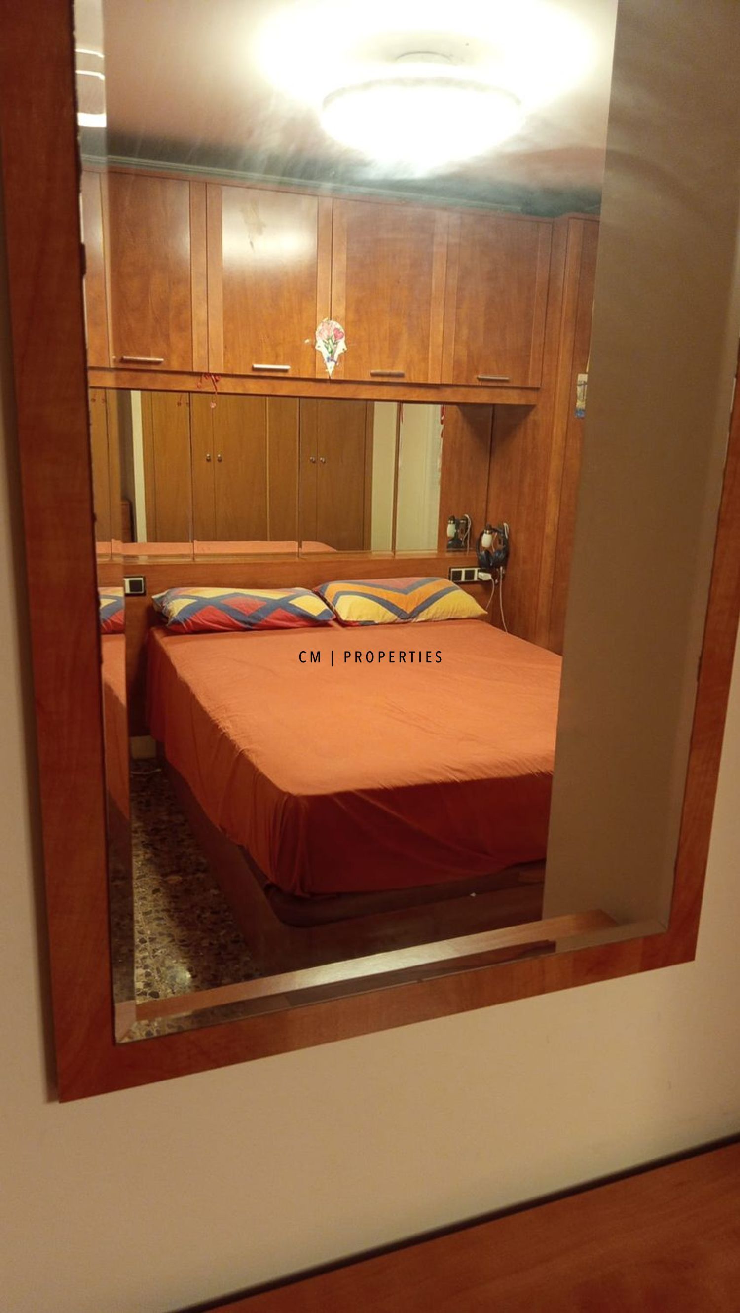 Bedroom of Flat for sale in Silla  with Air Conditioner and Storage room
