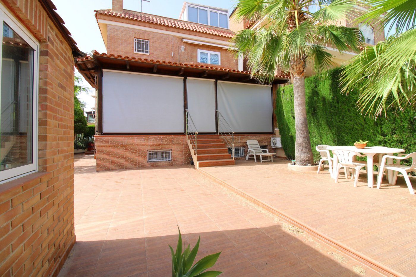 Jardí de Casa o xalet en venda en Elche / Elx amb Aire condicionat, Calefacció i Jardí privat