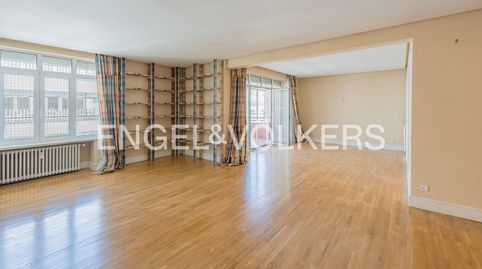 Foto 4 de Piso en venta en Recoletos, Madrid Capital