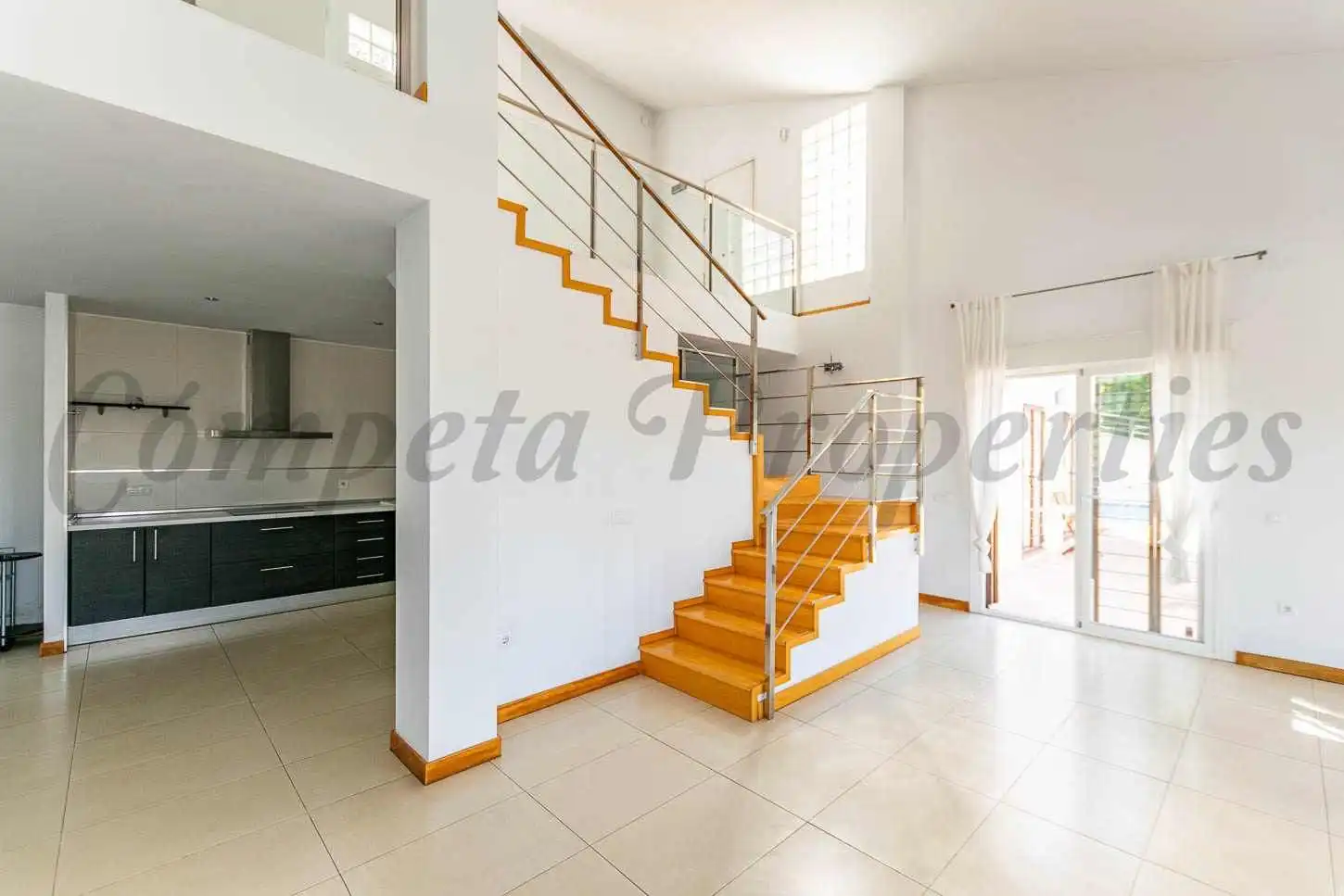 Casa amb piscina en venda a Sayalonga, imagen 15
