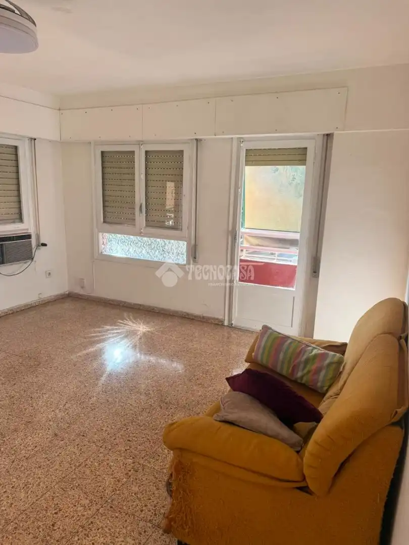Piso con balcón en venta en Florida - Ciudad de Asís, imagen 5