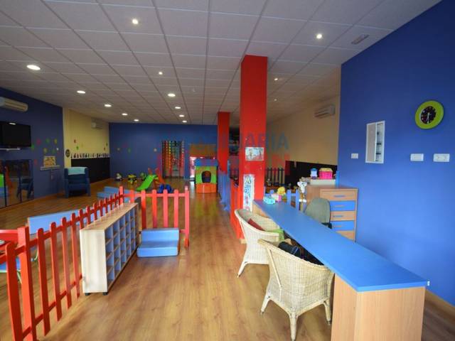 Local comercial en Alquiler en Navalmoral de la Mata