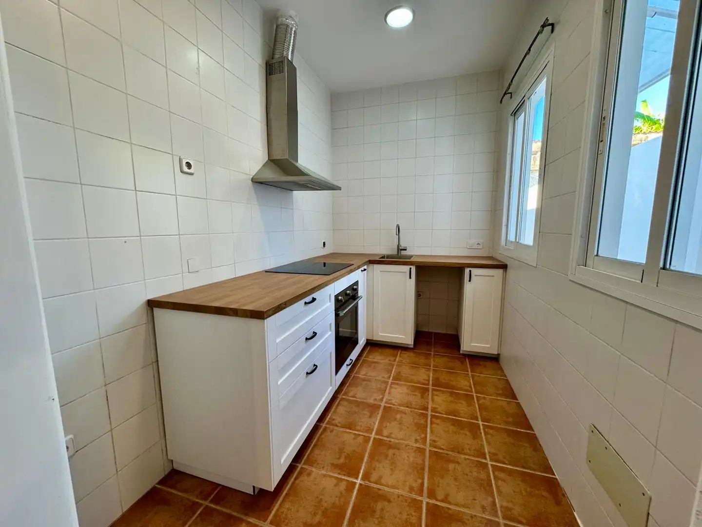 Cuina de Planta baixa de lloguer en Ponent