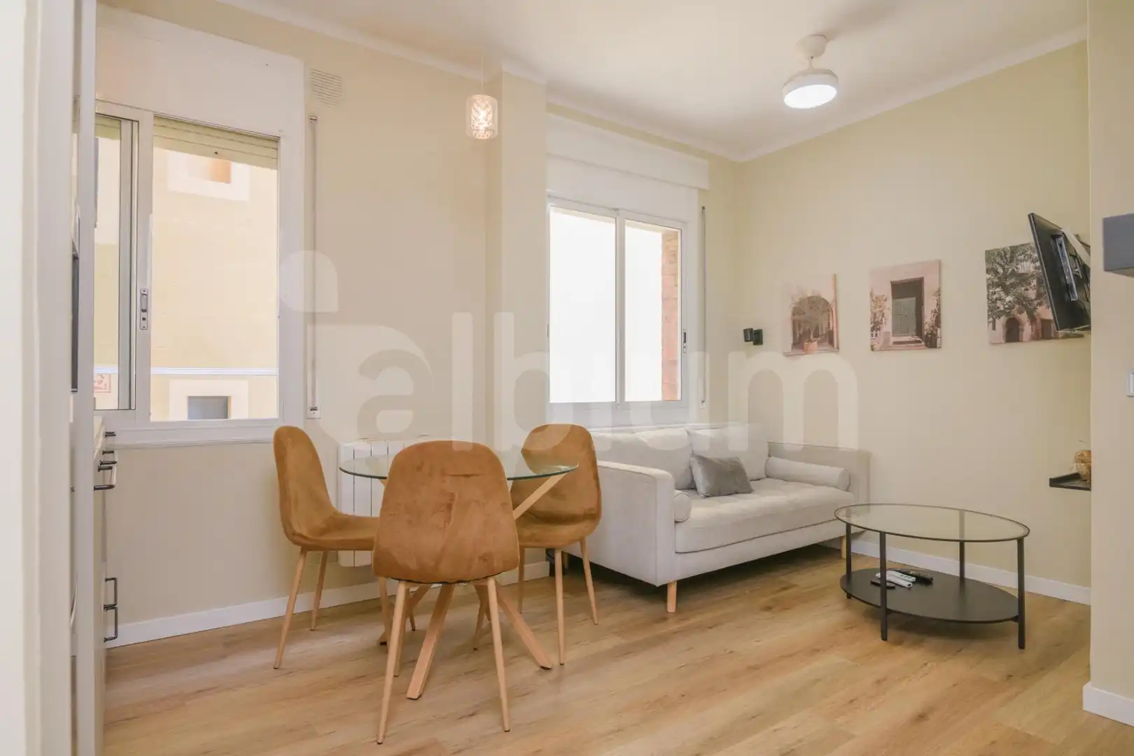 Wohnzimmer von Wohnung zur Miete in Barcelona