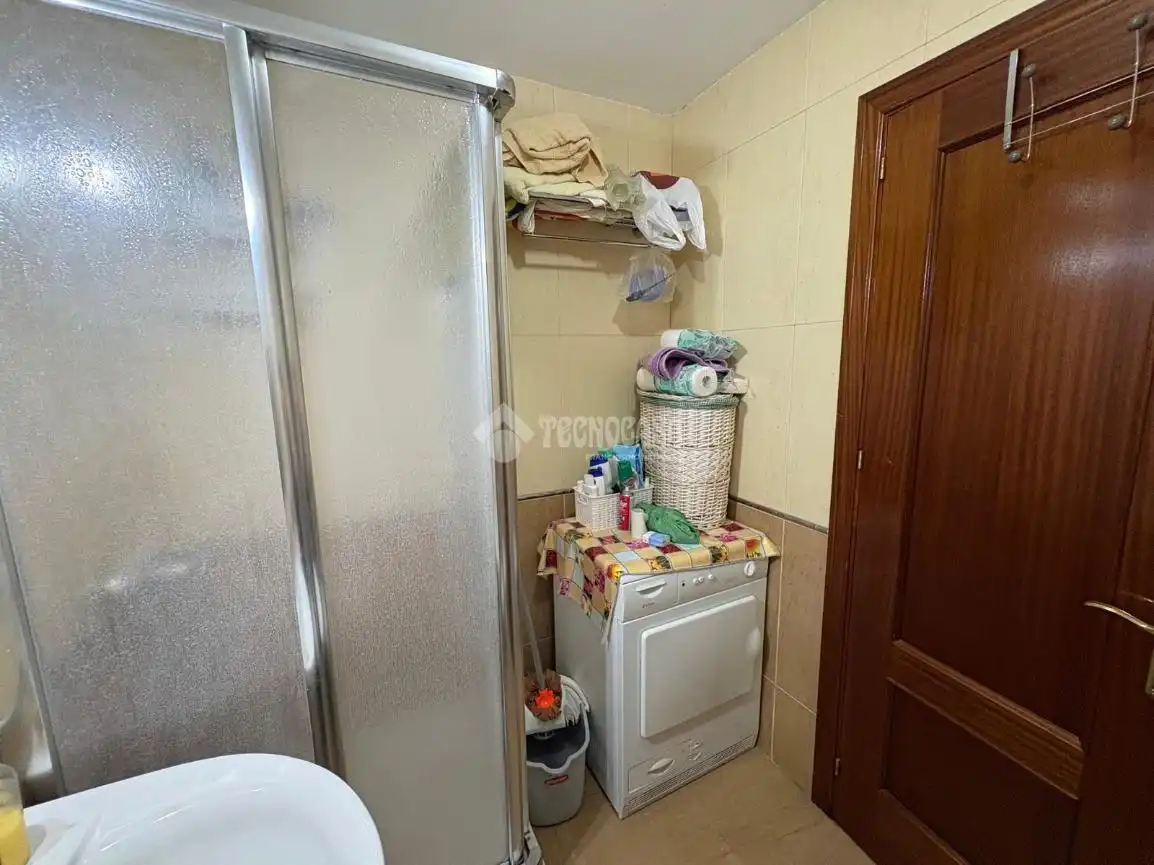 Baño de Piso en venta en Sanlúcar de Barrameda con Aire acondicionado