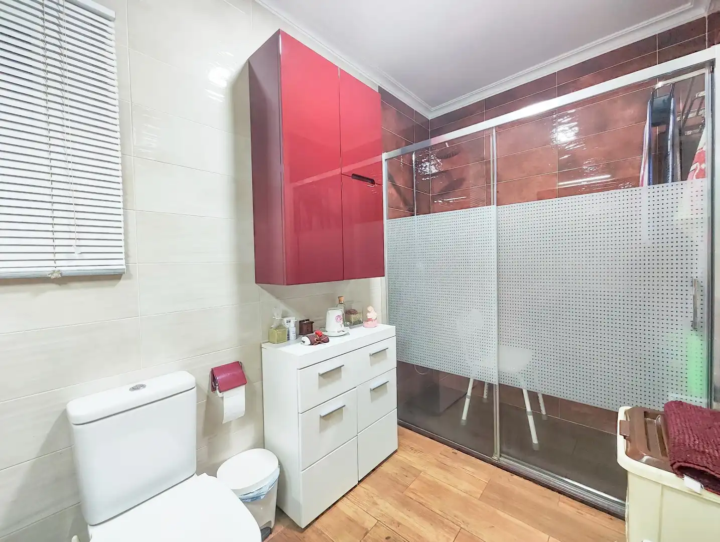 Bany de Pis en venda en Puertollano amb Aire condicionat, Parquet i Moblat
