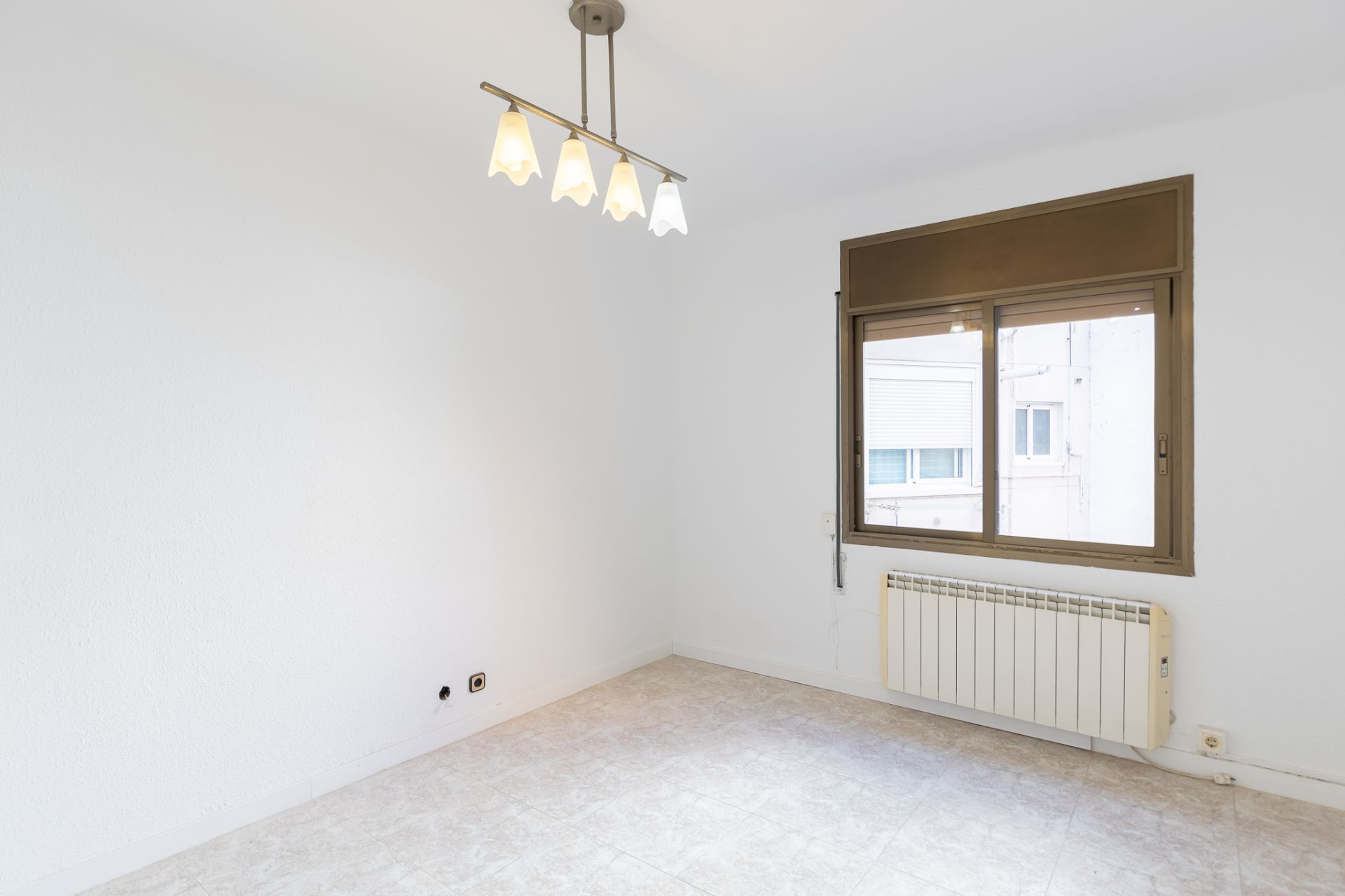 Bedroom of Flat for sale in Santa Coloma de Gramenet  with Heating