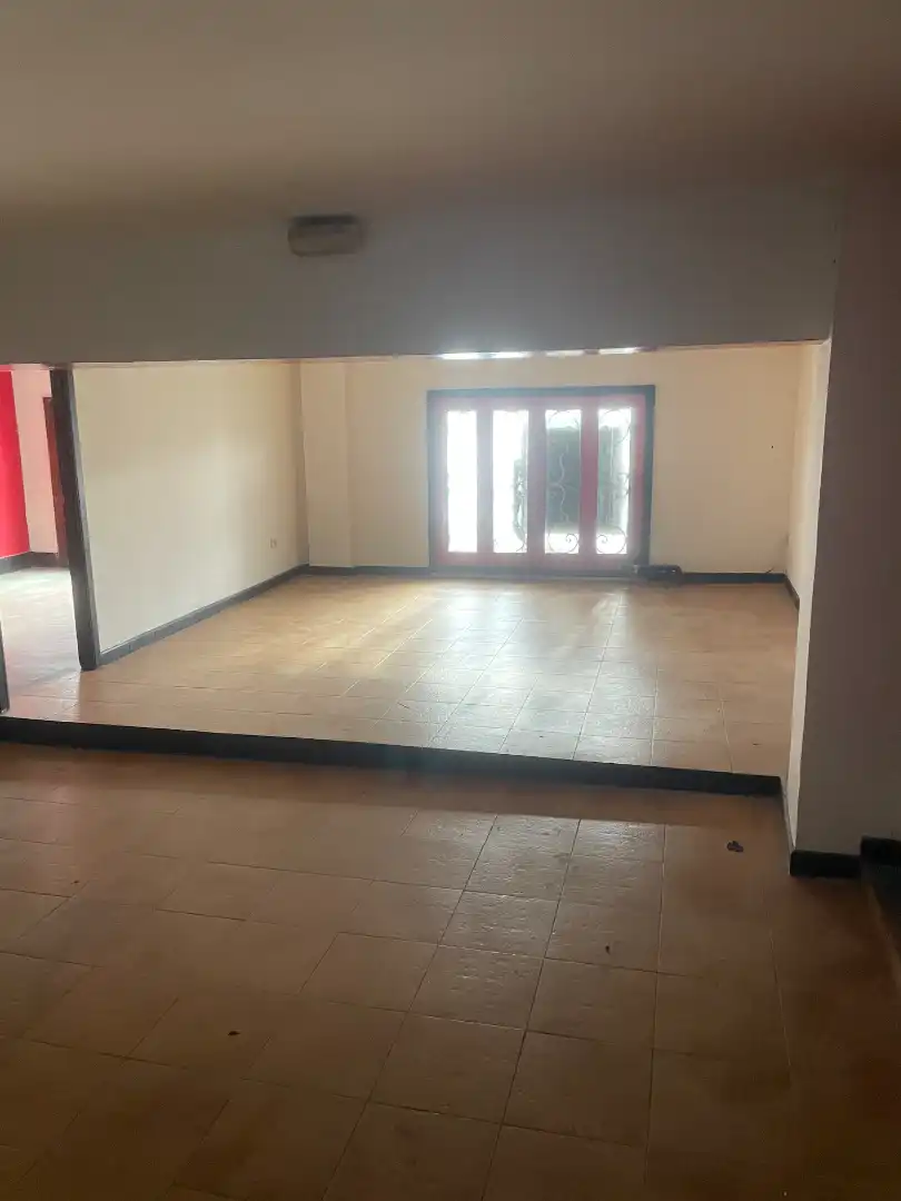 Commercial properties for sale in Vigo   with Air Conditioner and Furnished