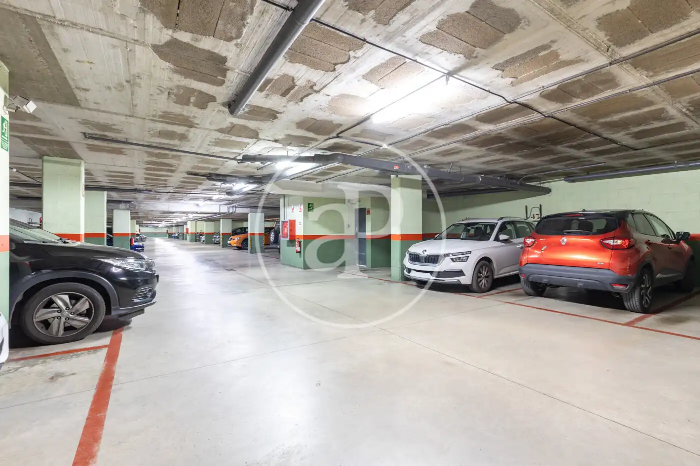 Parking of Flat for sale in Sant Cugat del Vallès  with Air Conditioner, Heating and Terrace