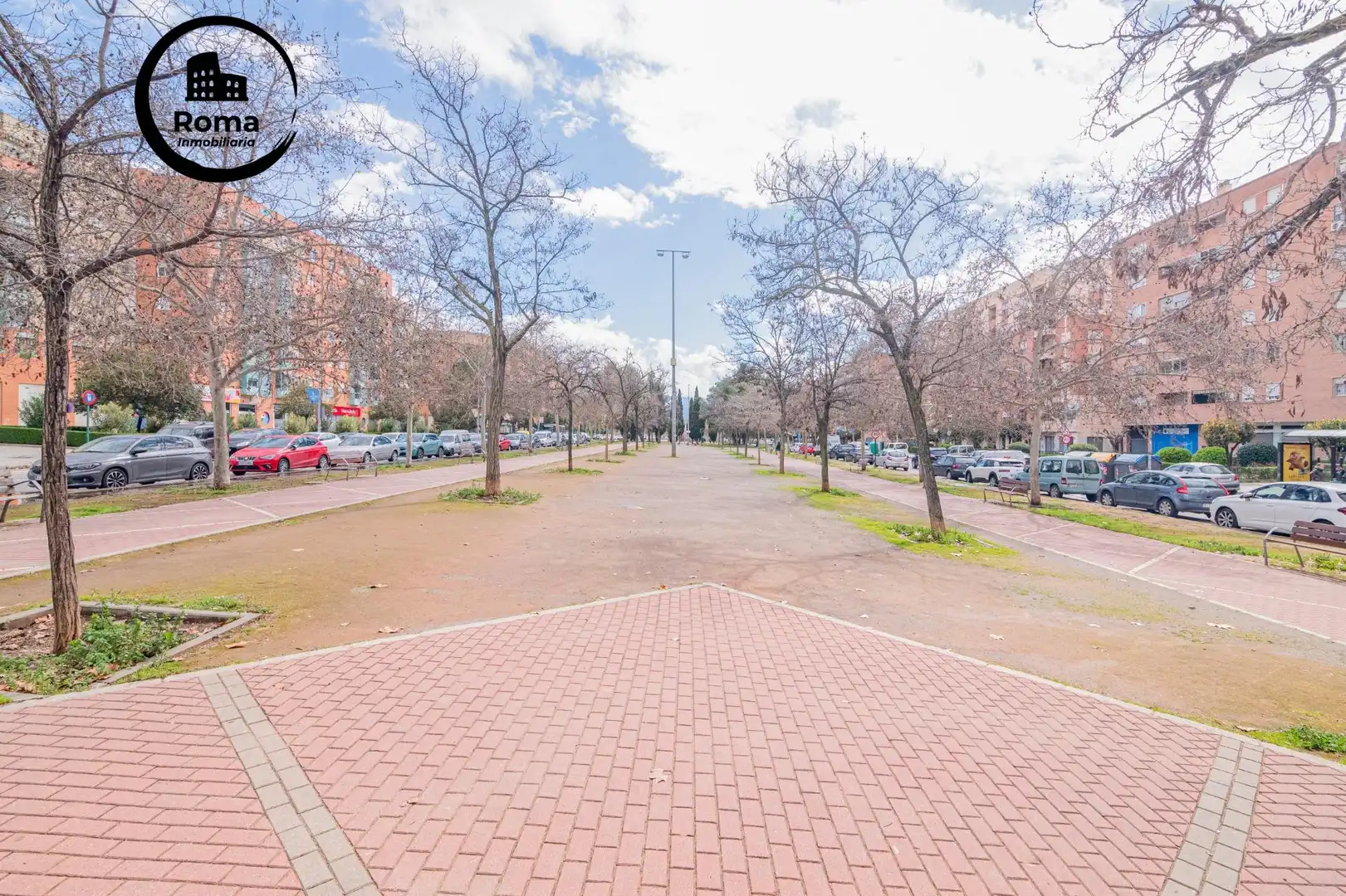 Vista exterior de Dúplex en venta en Granada con Aire acondicionado, Terraza y Trastero