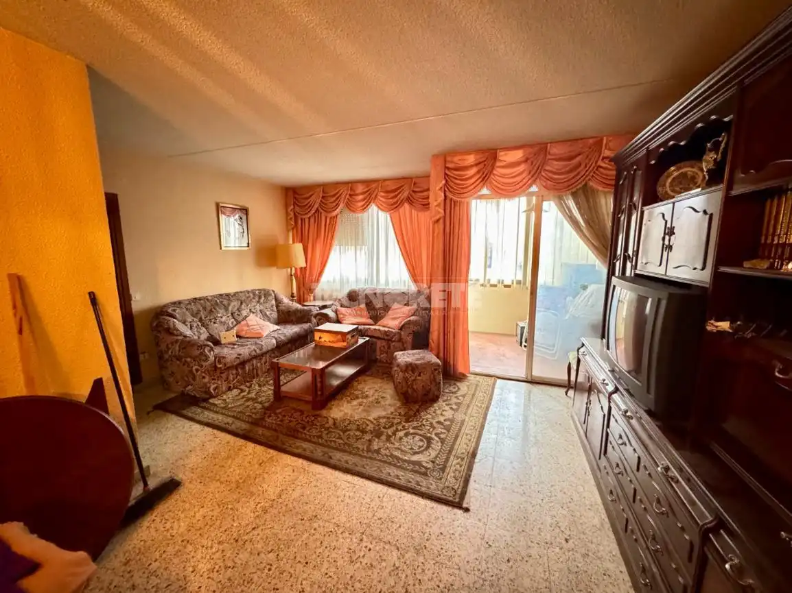 Sala de estar de Piso en venta en Guadalajara con Amueblado