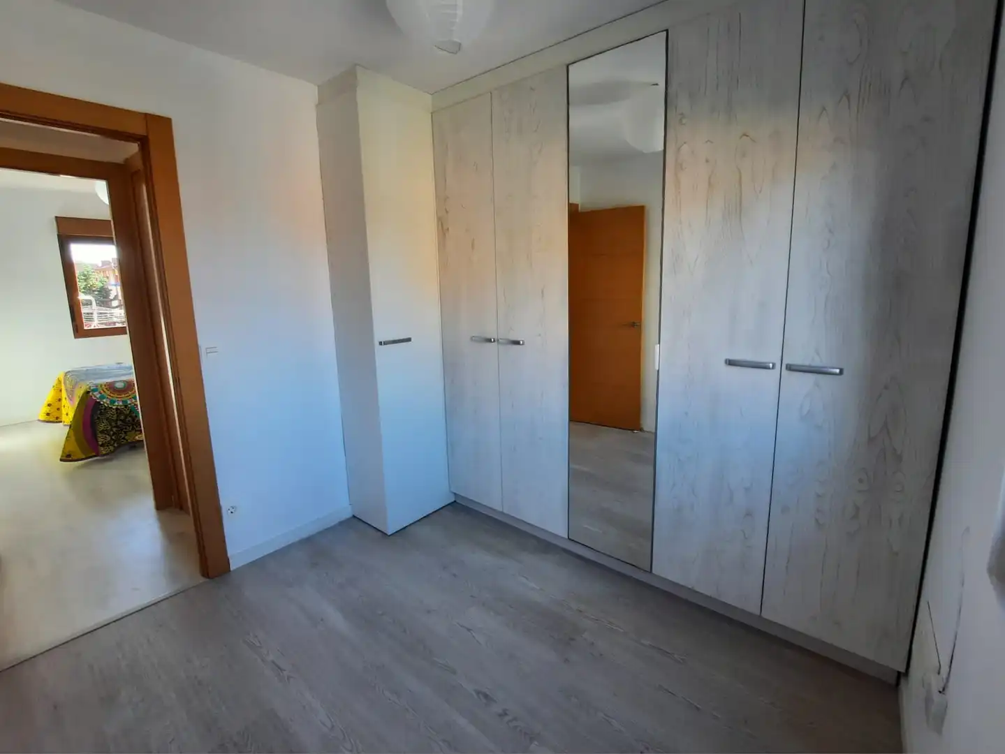 Habitación de Piso en venta en Gijón  con Amueblado