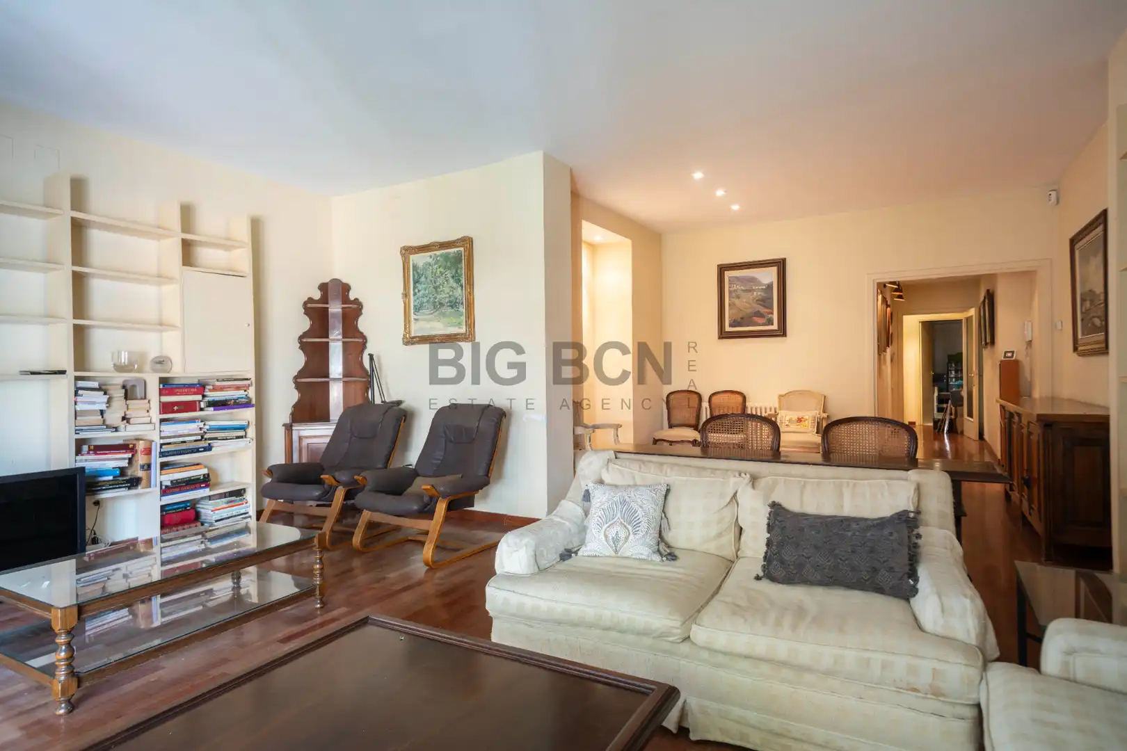 Sala de estar de Piso en venta en Barcelona con Aire acondicionado, Calefacción y Parquet