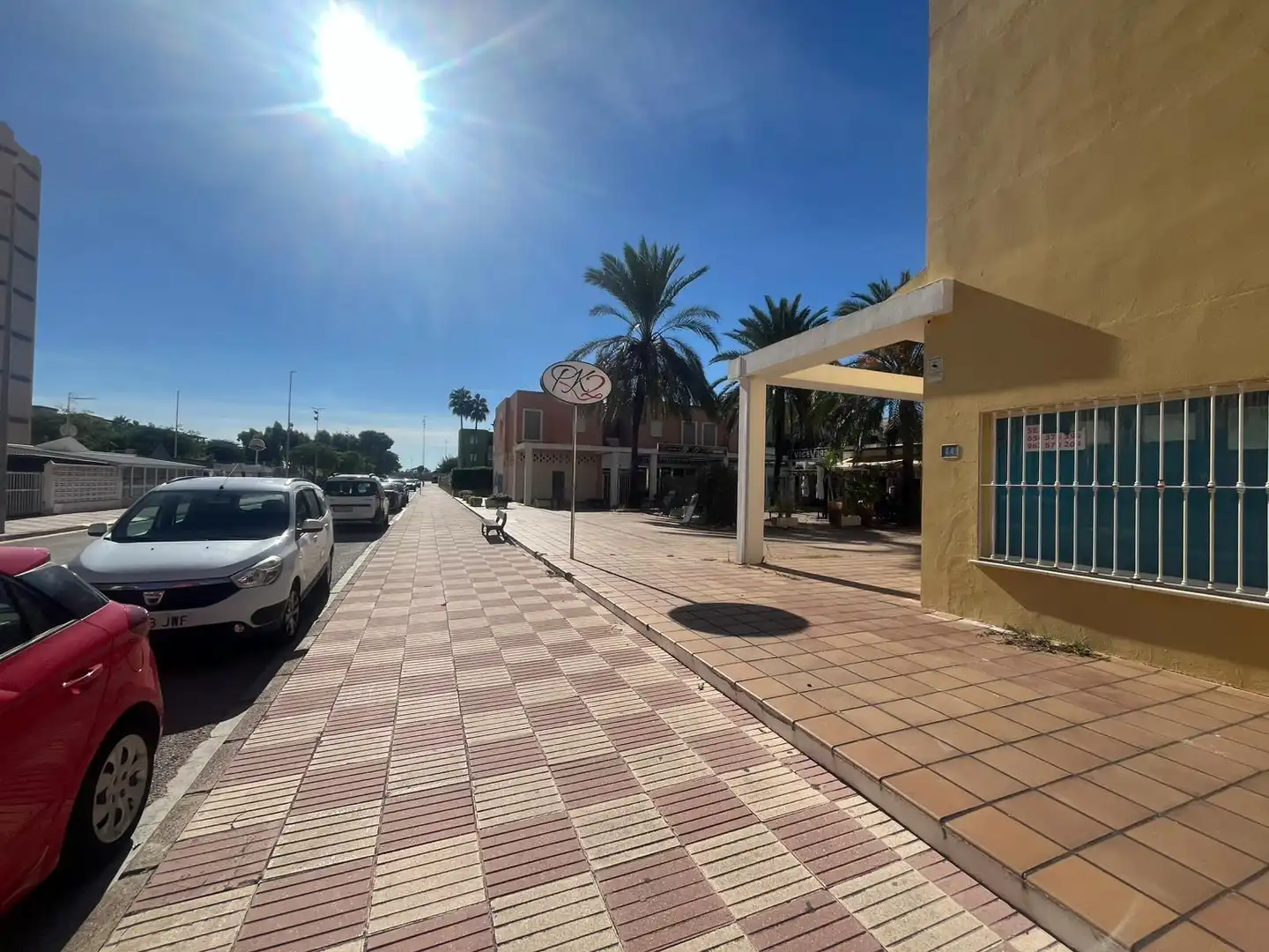 Vista exterior de Local en venda en Xeraco amb Terrassa