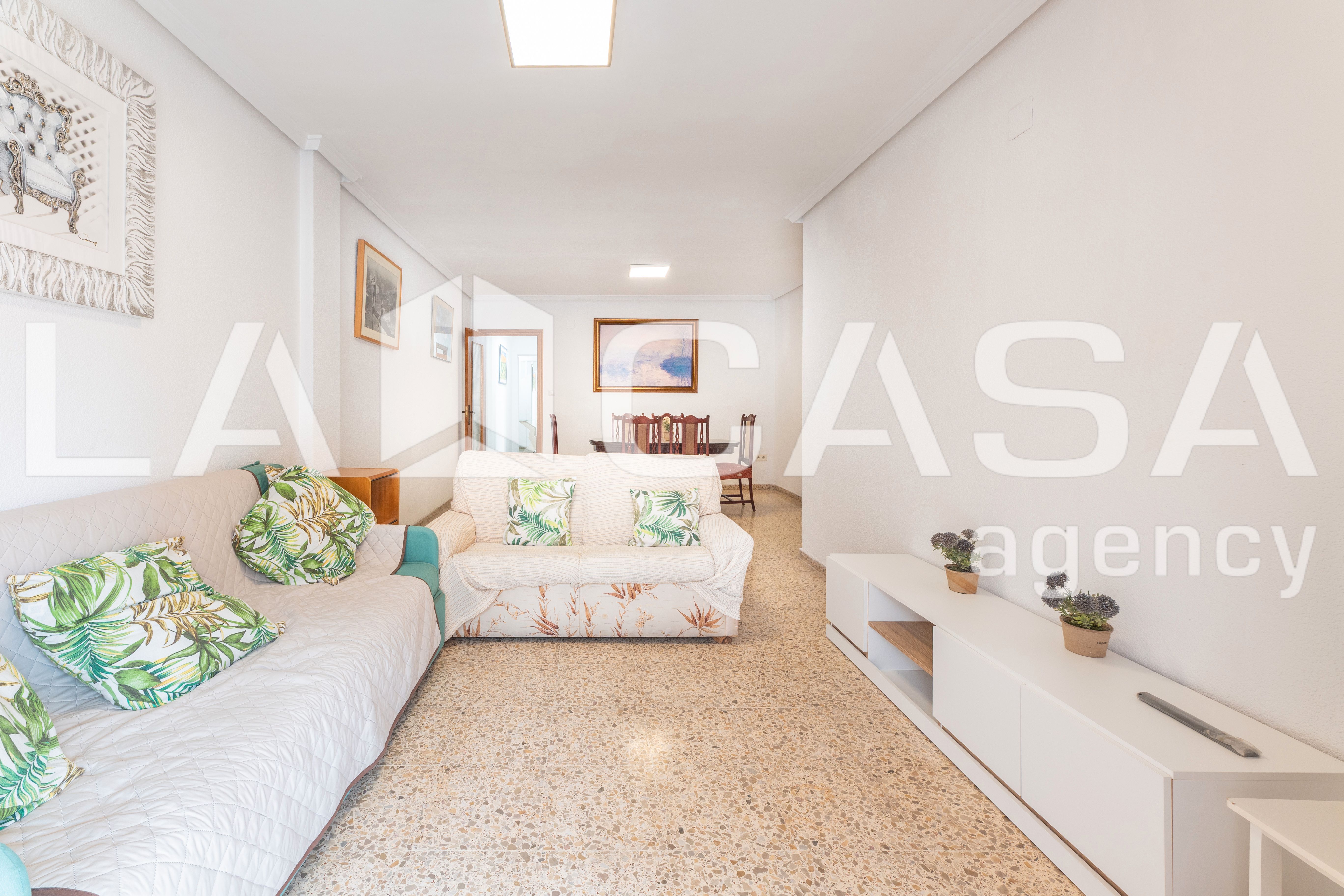 Sala de estar de Piso en venta en  Valencia Capital con Balcón