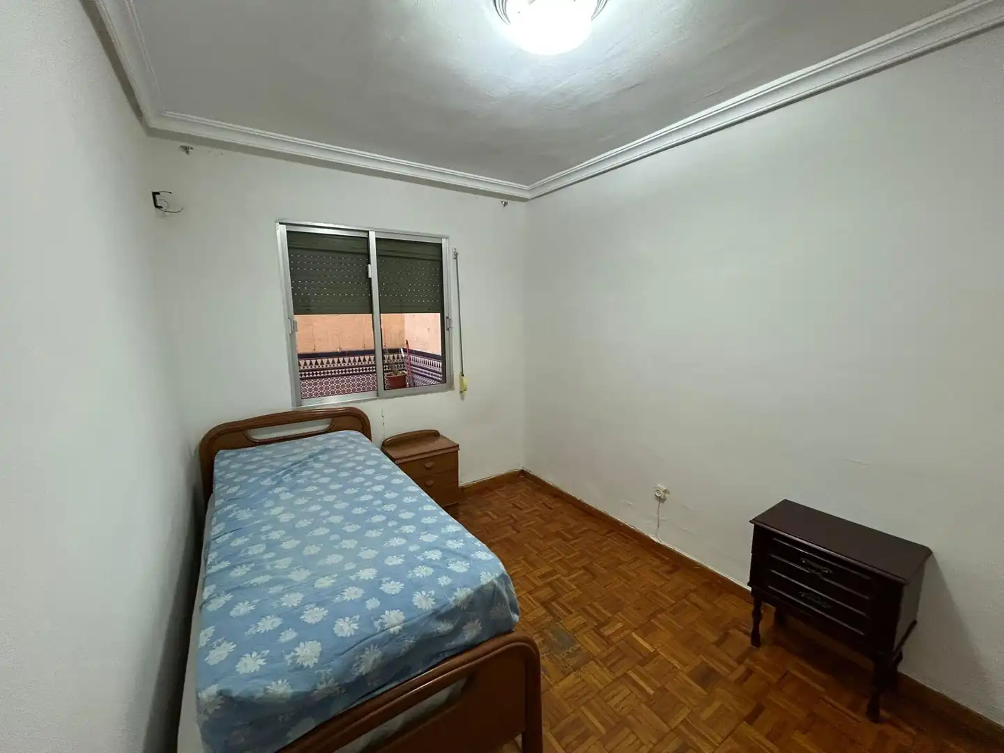 Bedroom of Flat for sale in Sevilla