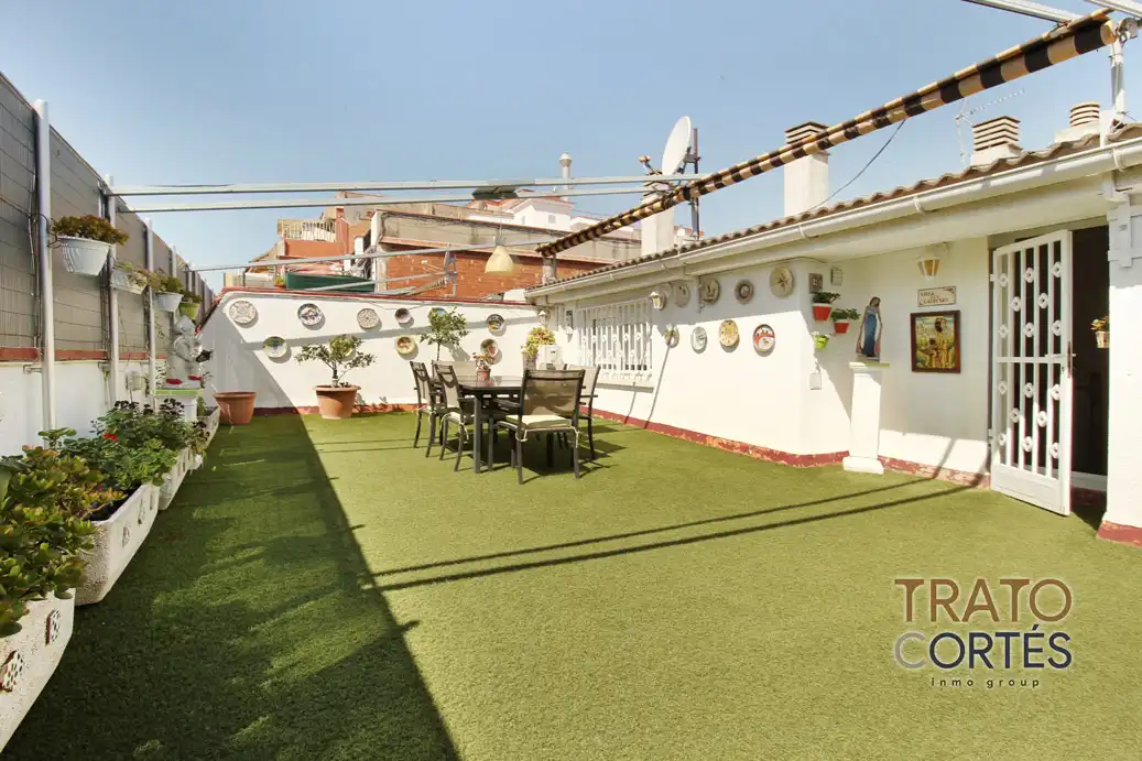 Terrassa de Àtic en venda en Sant Boi de Llobregat amb Aire condicionat, Calefacció i Terrassa