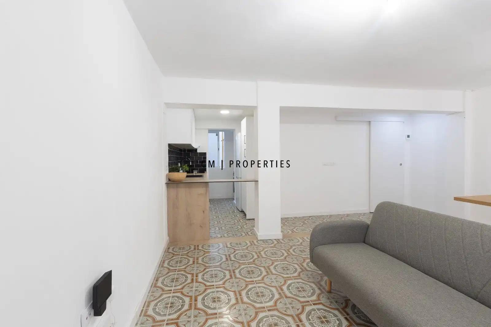 Wohnung zur Miete in Valencia mit Klimaanlage, Heizung und Terrasse