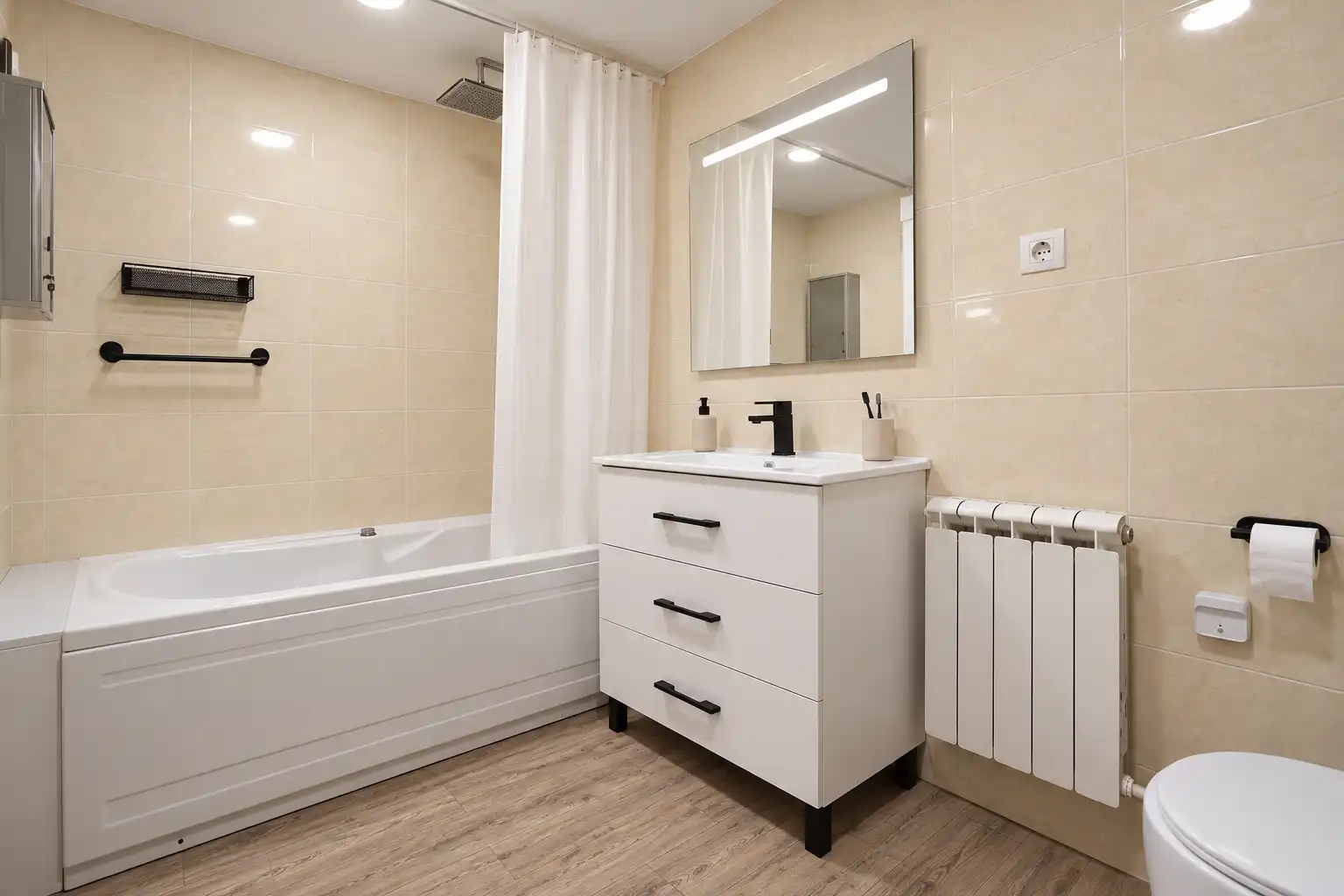 Flat with lift for sale in Carrer de Girona, imagen 21