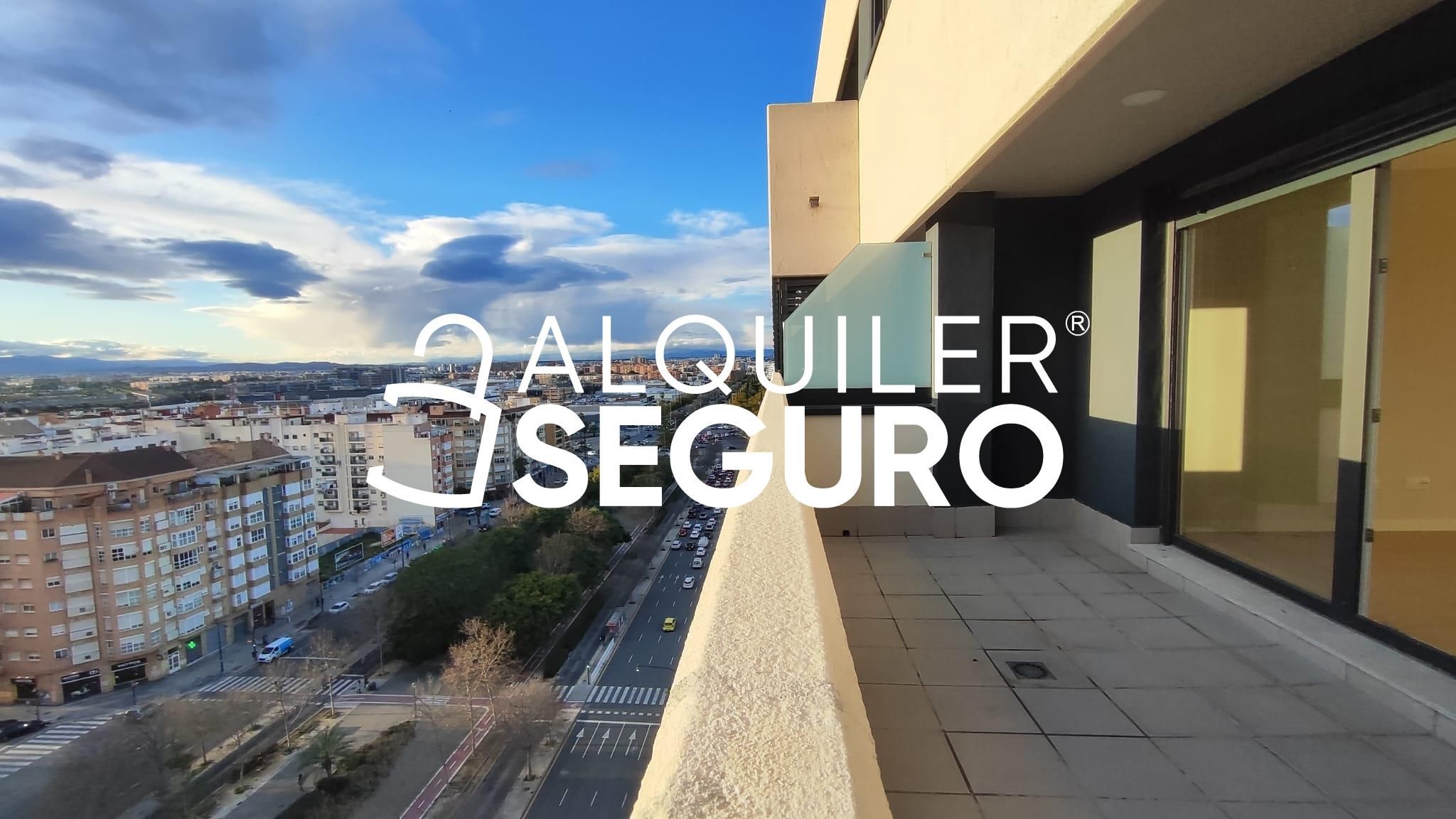 Pis de lloguer en  Valencia Capital amb Aire condicionat, Calefacció i Terrassa