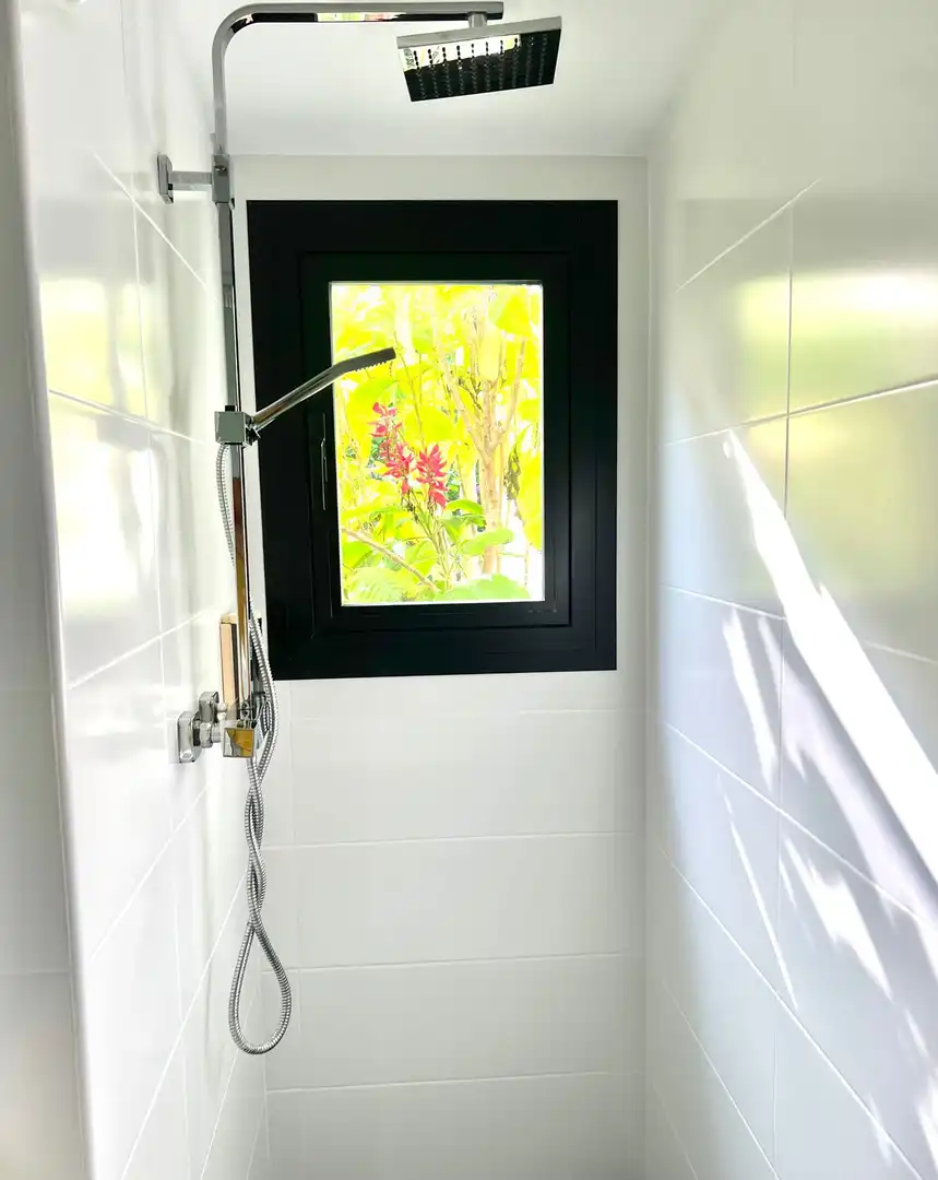 Baño de Casa o chalet en venta en Sant Josep de sa Talaia con Aire acondicionado, Calefacción y Jardín privado