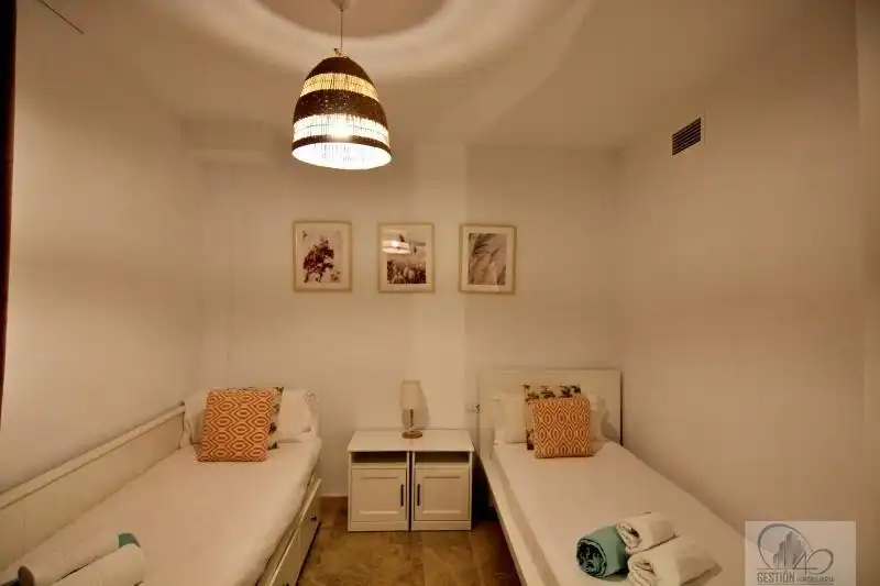 Habitación de Casa o chalet en venta en Santiago del Teide con Alarma y Piscina comunitaria