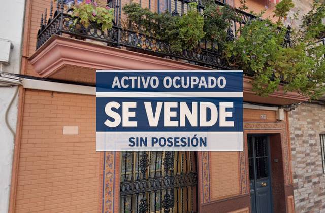 Casa adosada en Venta en Calle Torrelobatón en Torreblanca