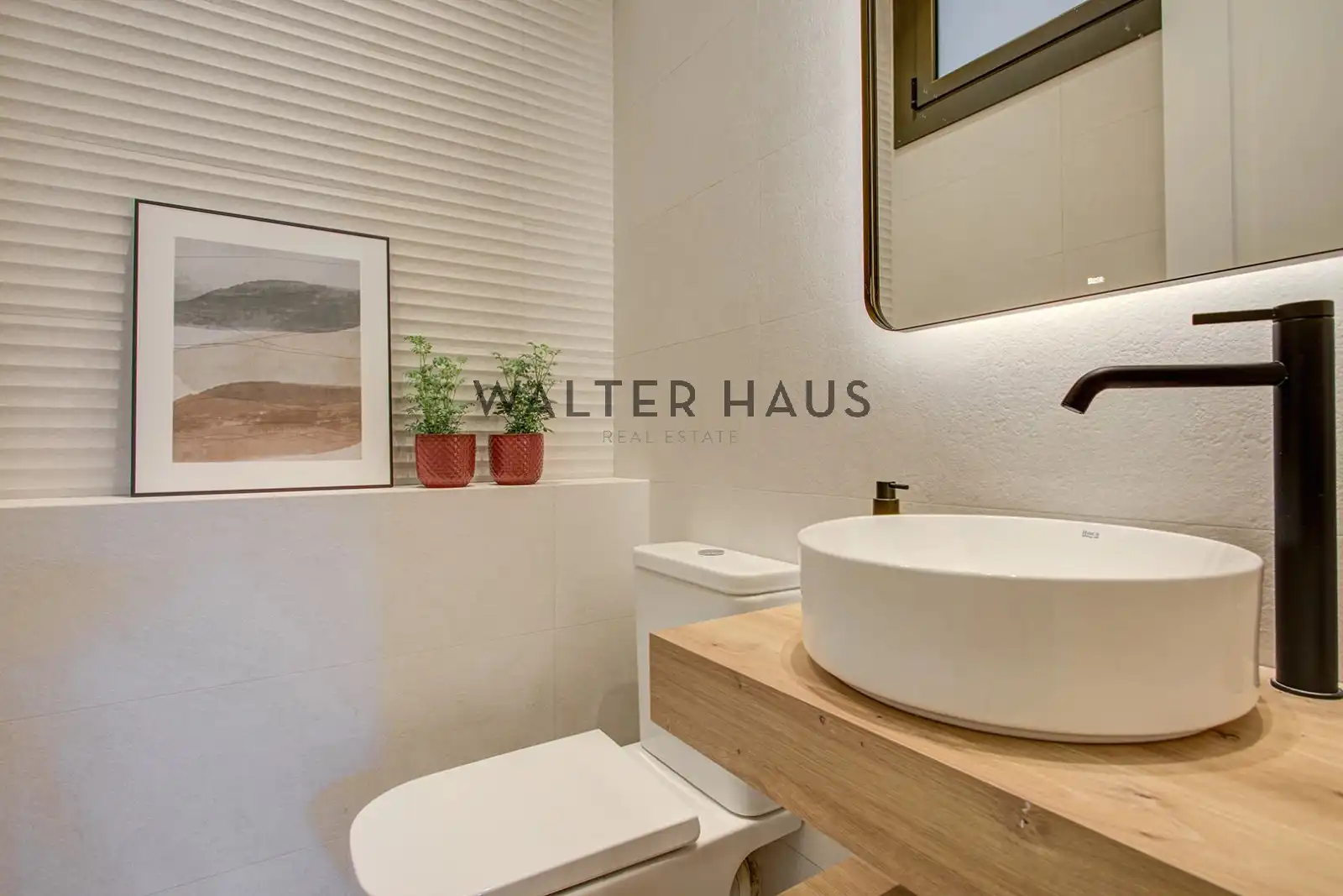Baño de Piso en venta en Barcelona con Aire acondicionado, Amueblado y Horno