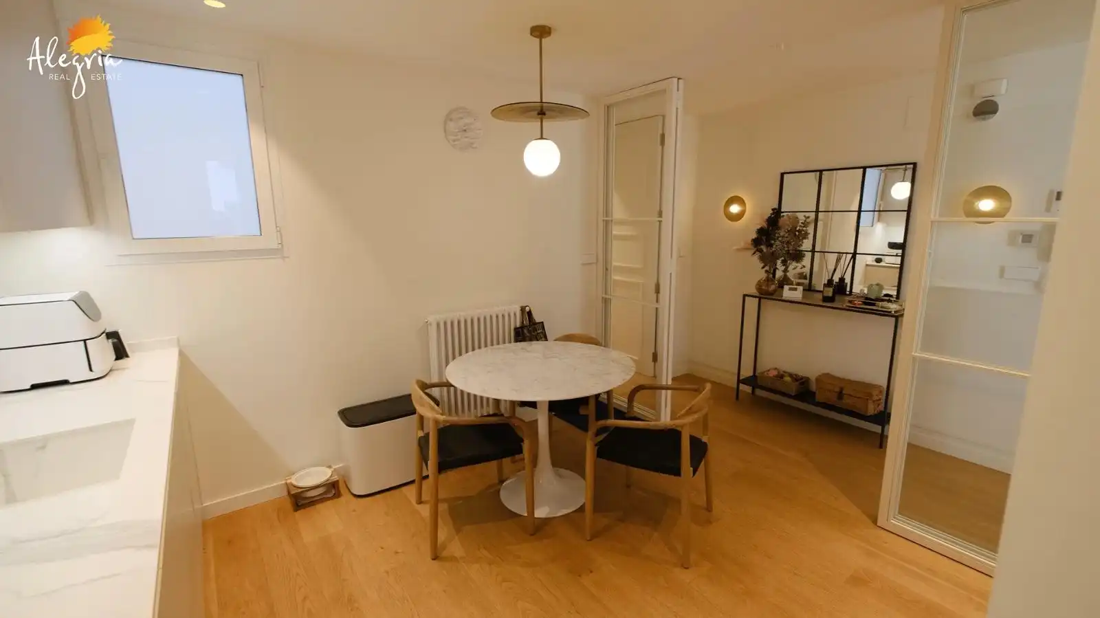 Menjador de Apartament en venda en Valencia amb Aire condicionat, Calefacció i Parquet