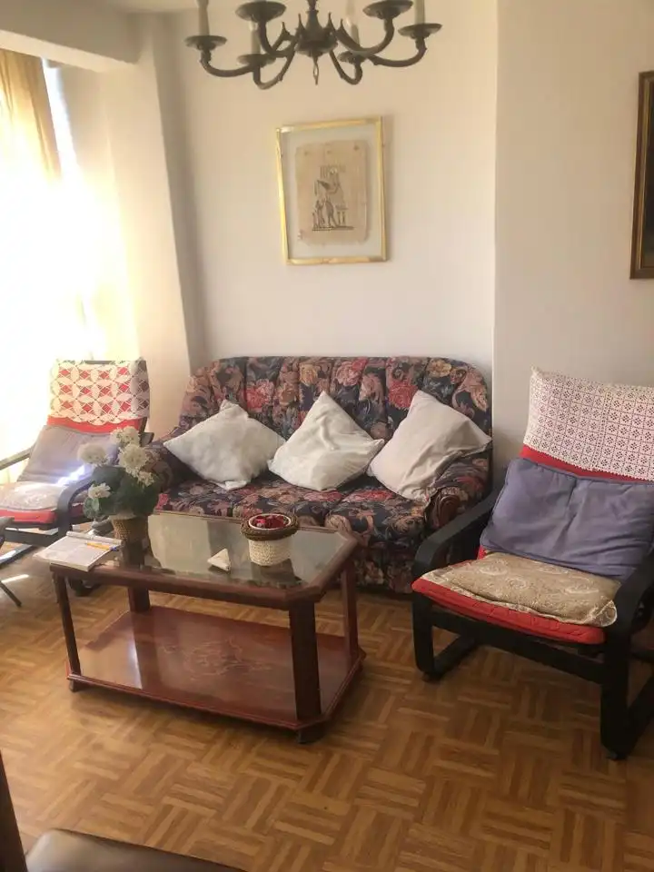 Sala de estar de Piso en venta en Santiago de Compostela  con Calefacción y Amueblado