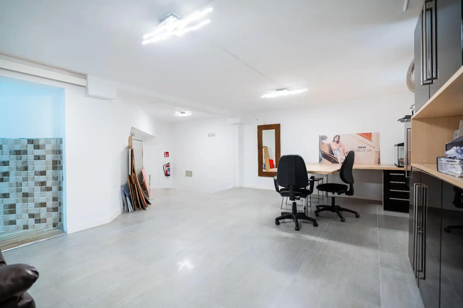 Business premises for sale in Calle Calle Reyes Católicos 12, imagen 18
