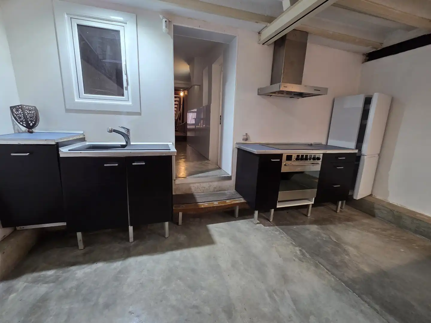 Kitchen of Office for rent in Barcelona